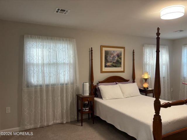 3 Greenwood Lane B, Whiting, NJ 08759