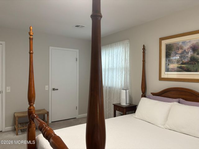3 Greenwood Lane B, Whiting, NJ 08759