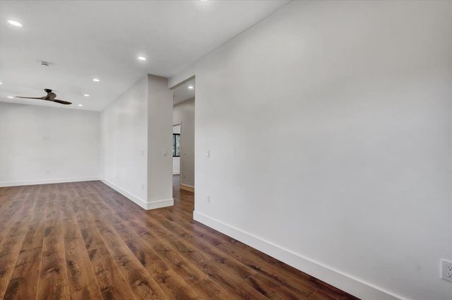 12545 Wolf Rd, Grass Valley, CA 95949