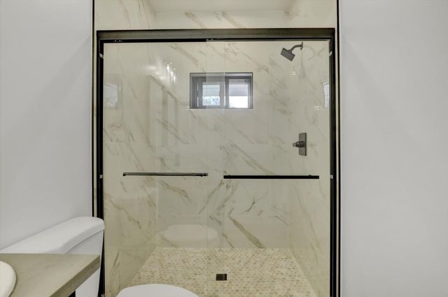 12545 Wolf Rd, Grass Valley, CA 95949