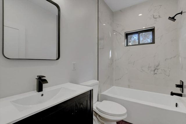 12545 Wolf Rd, Grass Valley, CA 95949