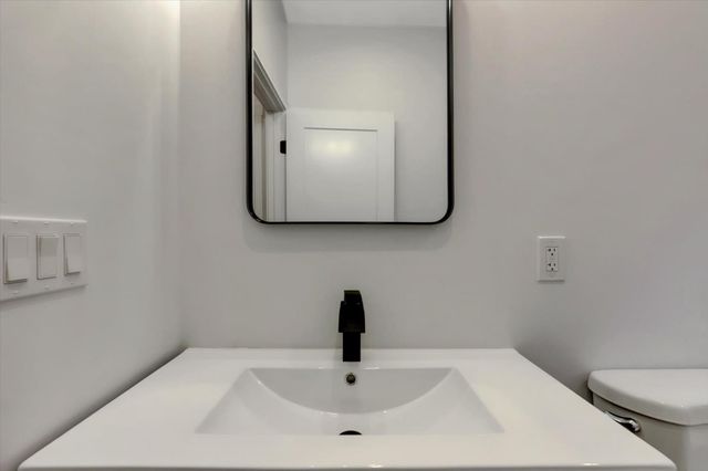 12545 Wolf Rd, Grass Valley, CA 95949