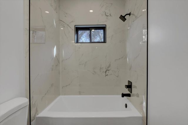 12545 Wolf Rd, Grass Valley, CA 95949