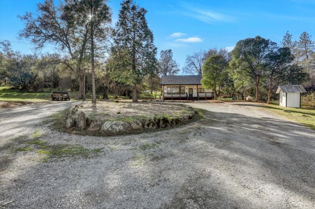 12545 Wolf Rd, Grass Valley, CA 95949