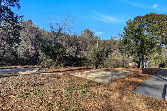 12545 Wolf Rd, Grass Valley, CA 95949
