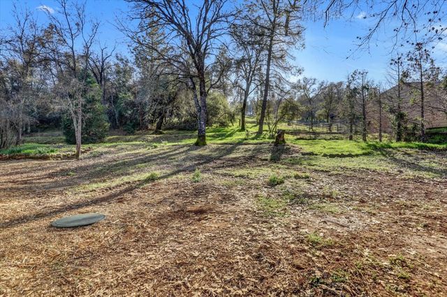 12545 Wolf Rd, Grass Valley, CA 95949