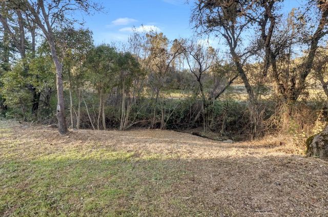 12545 Wolf Rd, Grass Valley, CA 95949