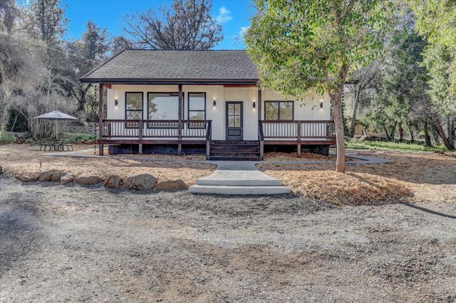 12545 Wolf Rd, Grass Valley, CA 95949