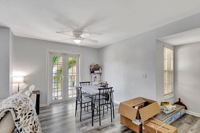 1120 Lake Shore Drive 206, Lake Park, FL 33403