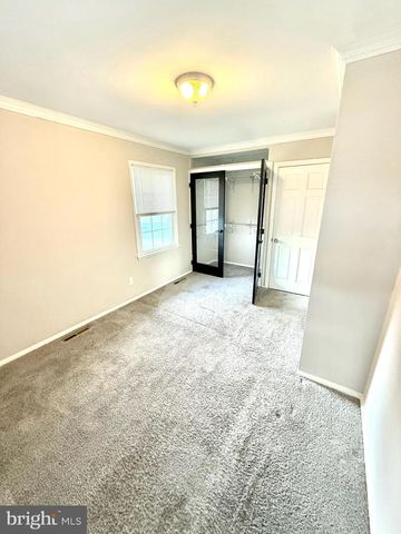 1215 KENT, Gwynn Oak, MD 21207