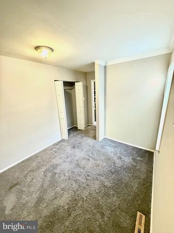 1215 KENT, Gwynn Oak, MD 21207