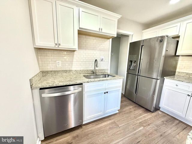 1215 KENT, Gwynn Oak, MD 21207