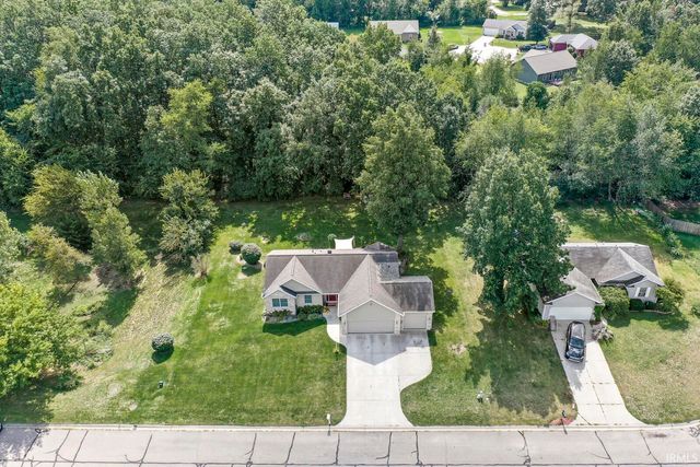 30336 Wynd Tree Boulevard, Elkhart, IN 46516