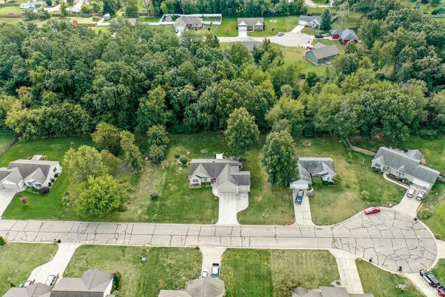 30336 Wynd Tree Boulevard, Elkhart, IN 46516