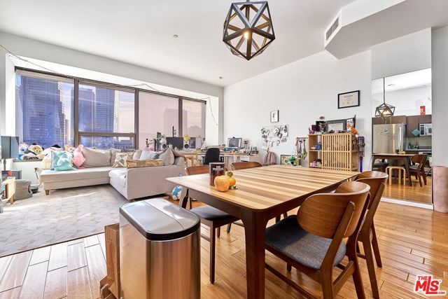 1100 Wilshire Boulevard 2108, Los Angeles, CA 90017