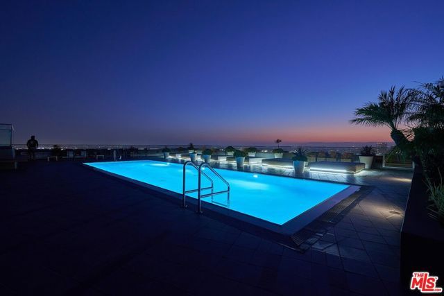 1100 Wilshire Boulevard 2108, Los Angeles, CA 90017