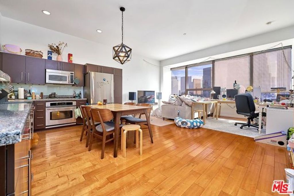 1100 Wilshire Boulevard 2108, Los Angeles, CA 90017