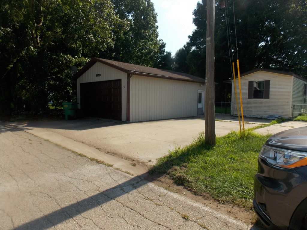 1168 Shady Shores Drive, Howard Twp, MI 49120
