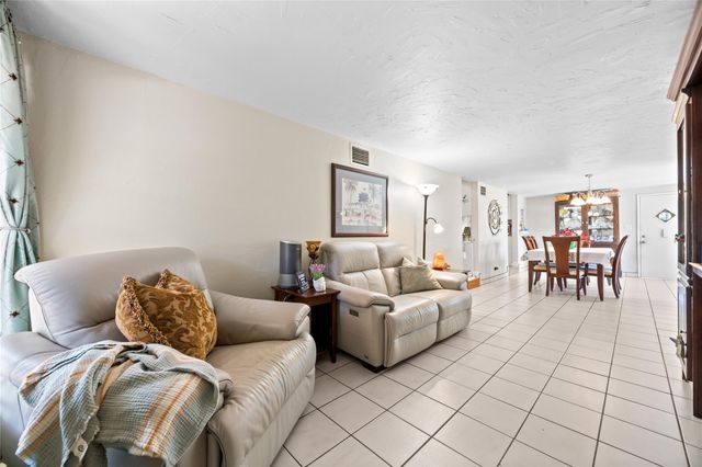 1617 Dewey, Hollywood, FL 33020