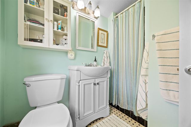 1617 Dewey, Hollywood, FL 33020