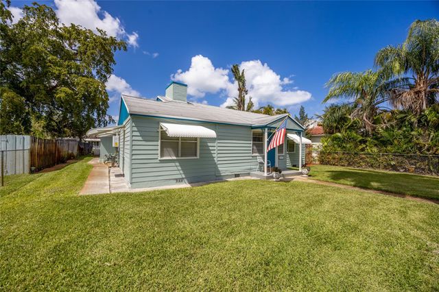 1617 Dewey, Hollywood, FL 33020