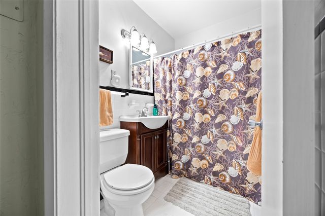 1617 Dewey, Hollywood, FL 33020