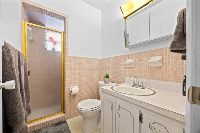 1617 Dewey, Hollywood, FL 33020