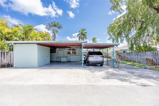 1617 Dewey, Hollywood, FL 33020