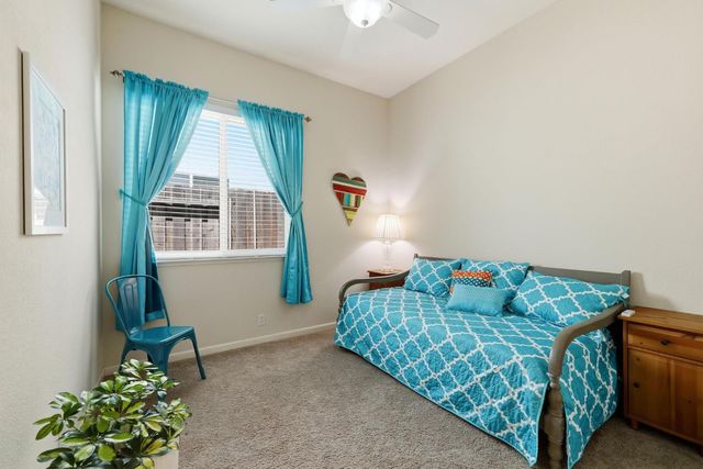 5361 Brookfield Cir, Rocklin, CA 95677