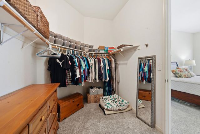 5361 Brookfield Cir, Rocklin, CA 95677