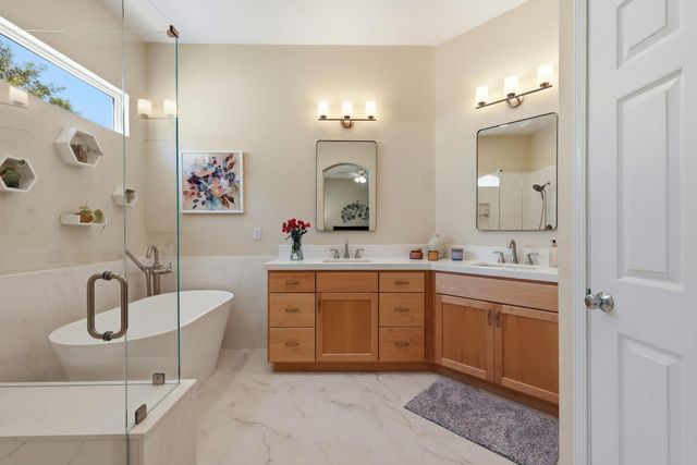 5361 Brookfield Cir, Rocklin, CA 95677