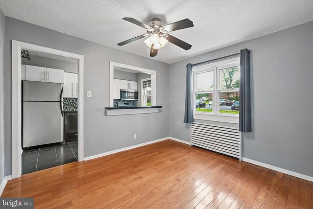 110-B CHERRY PARKE, Cherry Hill, NJ 08002