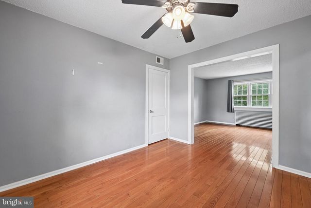 110-B CHERRY PARKE, Cherry Hill, NJ 08002