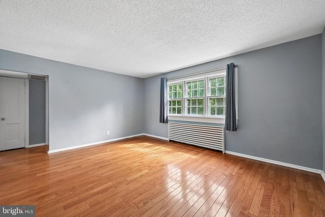 110-B CHERRY PARKE, Cherry Hill, NJ 08002