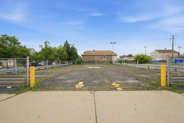 5100-5106 S Richmond Street, Chicago, IL 60632