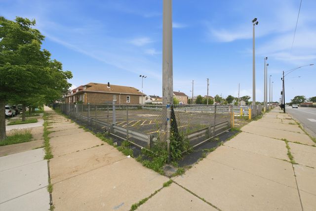 5100-5106 S Richmond Street, Chicago, IL 60632