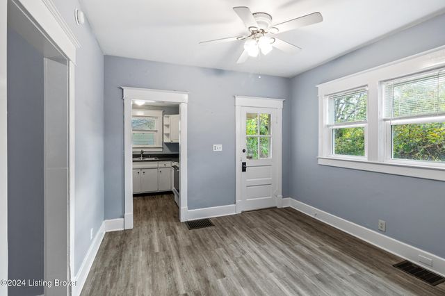 2210 Eastview Ave, Louisville, KY 40205