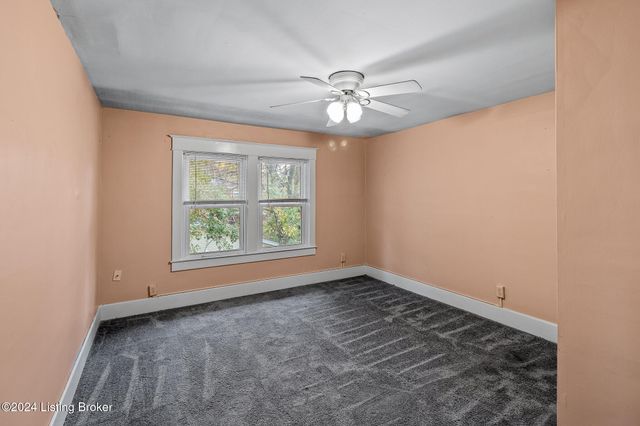 2210 Eastview Ave, Louisville, KY 40205