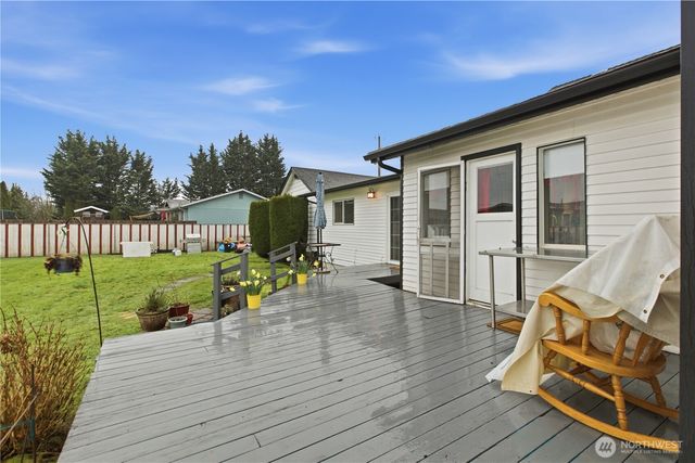 322 Milwaukee Boulevard S, Algona, WA 98001
