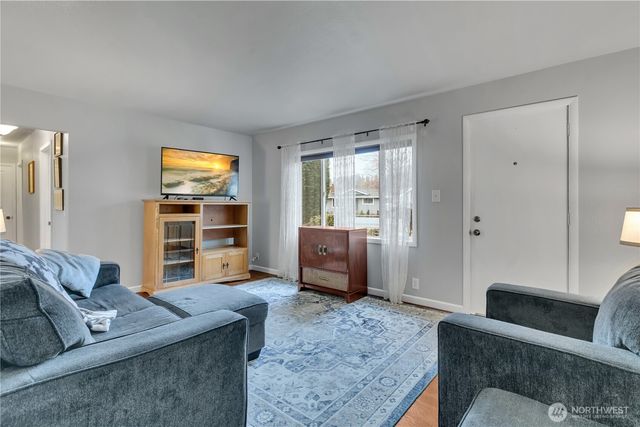 322 Milwaukee Boulevard S, Algona, WA 98001