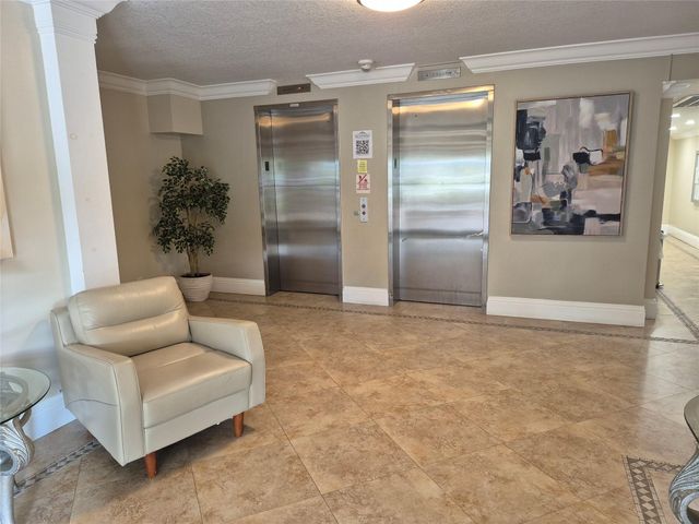 2650 S Course Drive 502, Pompano Beach, FL 33069