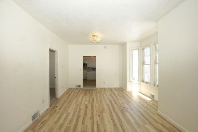 601 Sims Avenue, Saint Paul, MN 55130