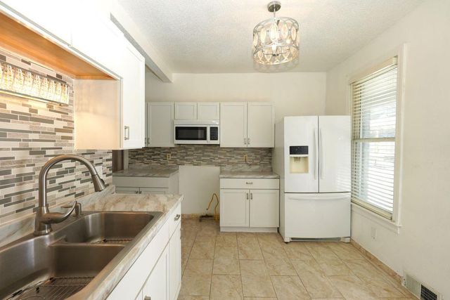 601 Sims Avenue, Saint Paul, MN 55130