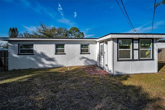 1231 LITTLE JOHN LANE, Dunedin, FL 34698