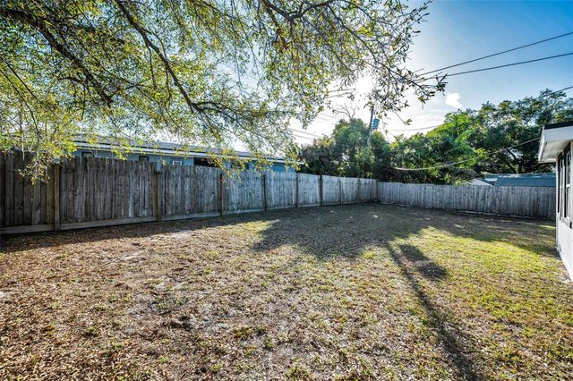 1231 LITTLE JOHN LANE, Dunedin, FL 34698