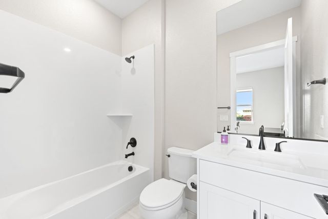 4371 Fox Hollow St, Folsom, CA 95630