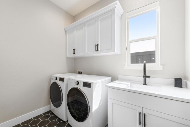 4371 Fox Hollow St, Folsom, CA 95630