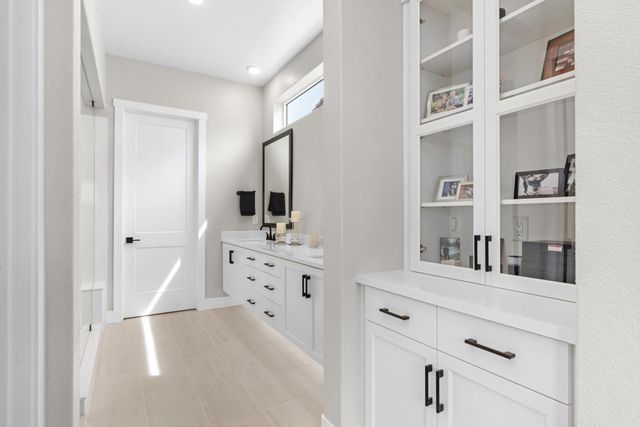 4371 Fox Hollow St, Folsom, CA 95630