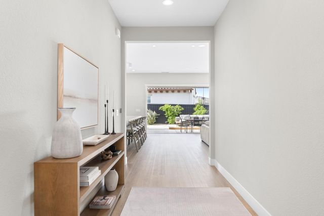 4371 Fox Hollow St, Folsom, CA 95630