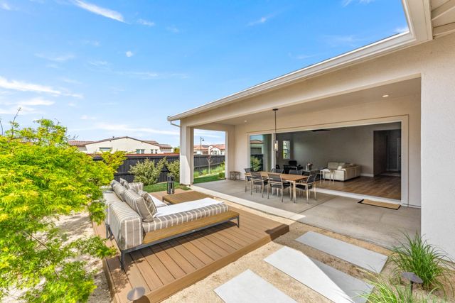 4371 Fox Hollow St, Folsom, CA 95630